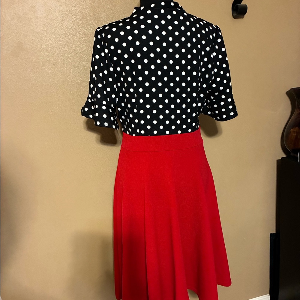 Chic Red A-Line Skirt for Women - Picture 4 of 5